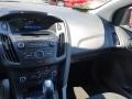 Race Red - Focus SE Sedan Photo No. 24