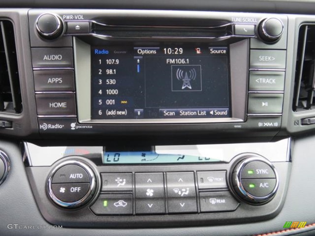 2018 Toyota RAV4 SE Controls Photo #127948711