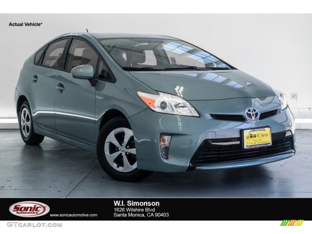 2015 Prius Two Hybrid - Nautical Blue Metallic / Dark Gray photo #1