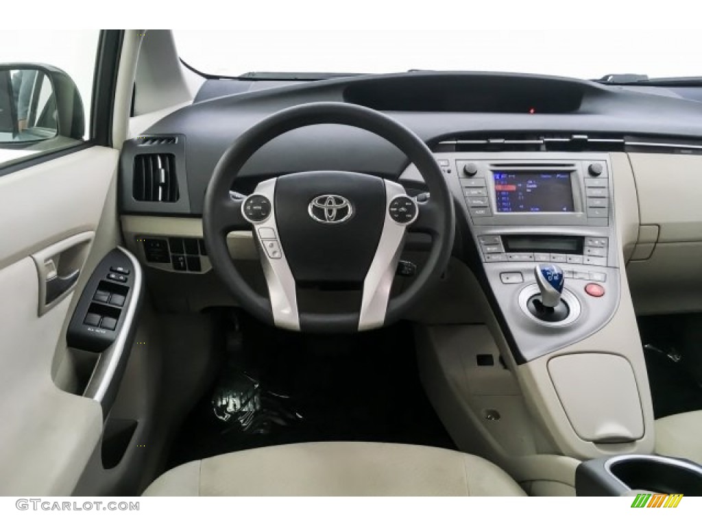 2015 Prius Two Hybrid - Nautical Blue Metallic / Dark Gray photo #4