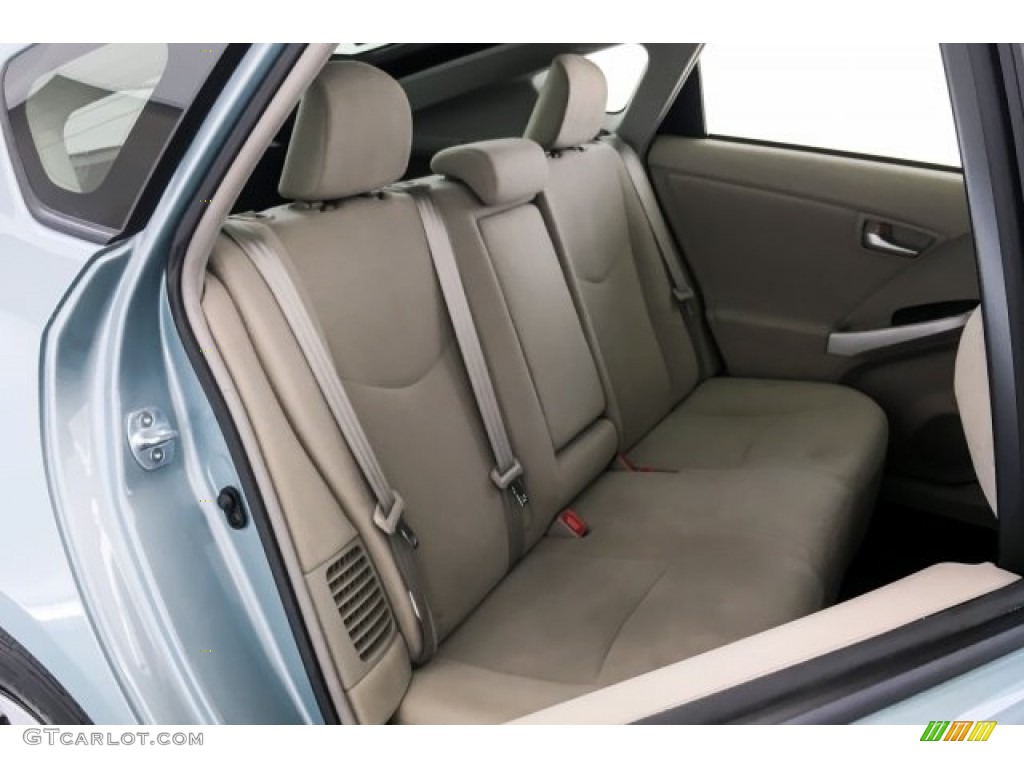 2015 Prius Two Hybrid - Nautical Blue Metallic / Dark Gray photo #14
