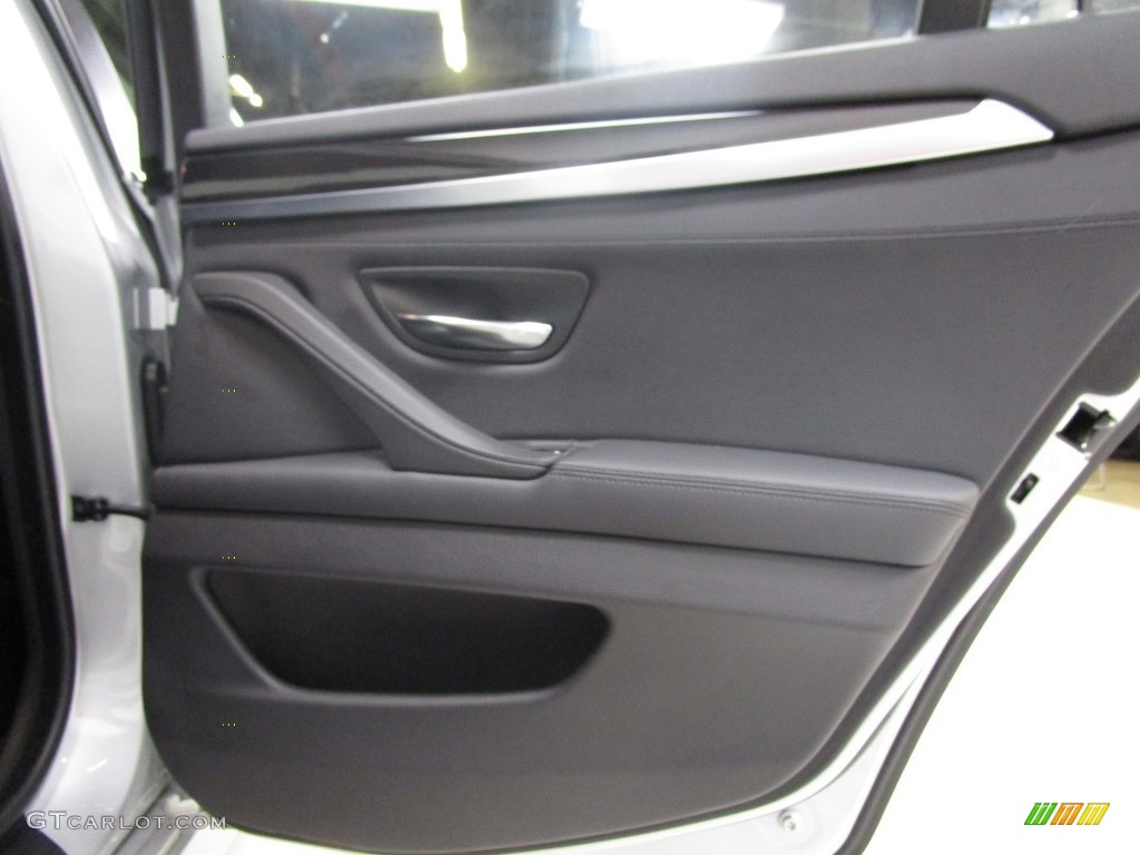 2014 5 Series 550i Sedan - Glacier Silver Metallic / Black photo #19