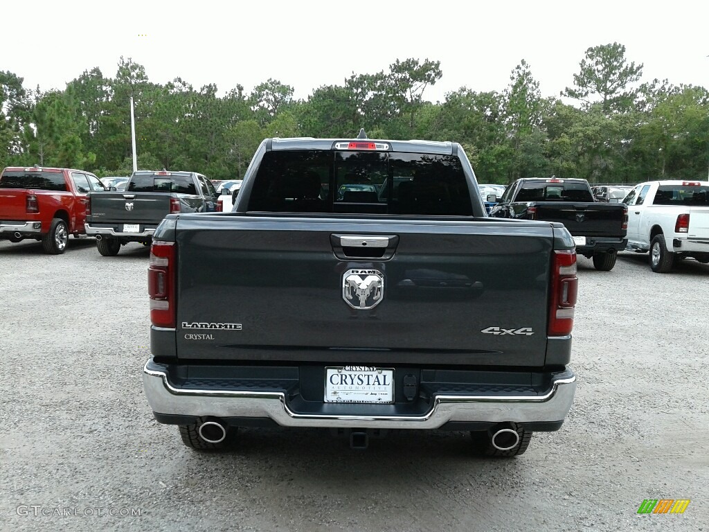 2019 1500 Laramie Crew Cab 4x4 - Granite Crystal Metallic / Black photo #4