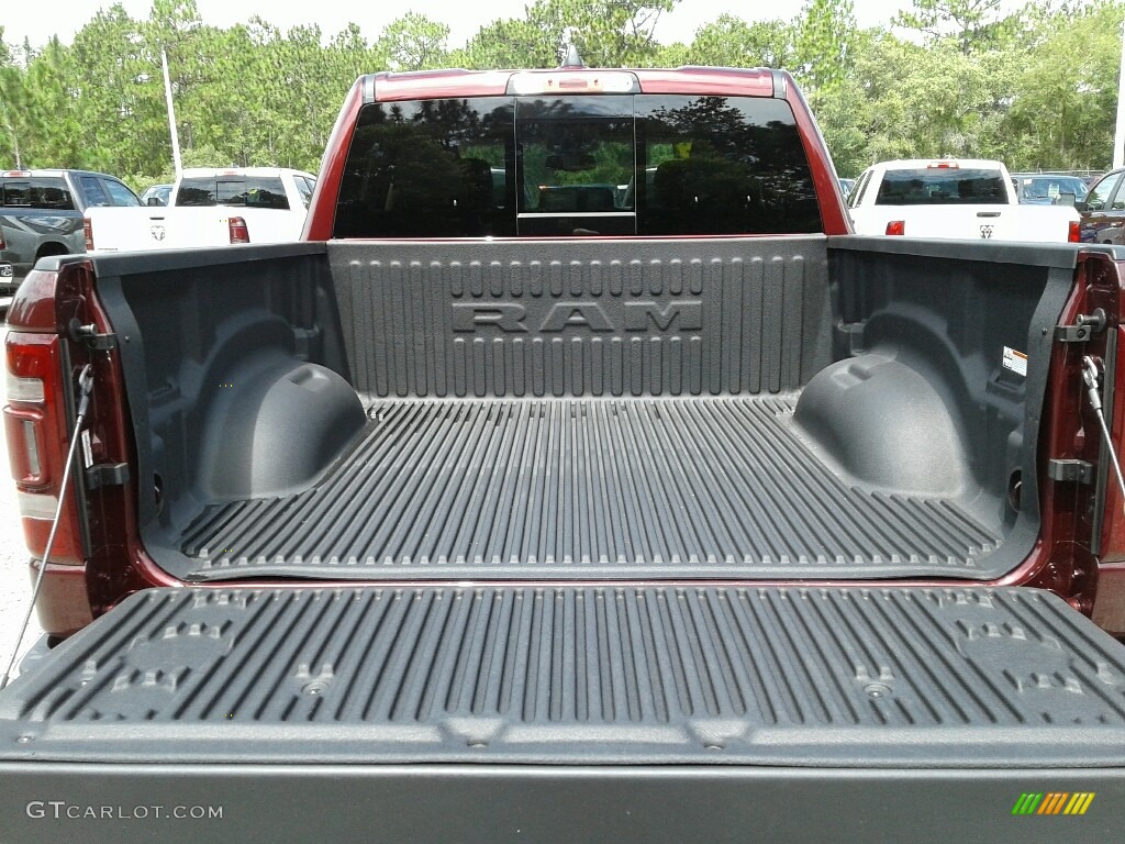 2019 1500 Laramie Crew Cab 4x4 - Delmonico Red Pearl / Black photo #19