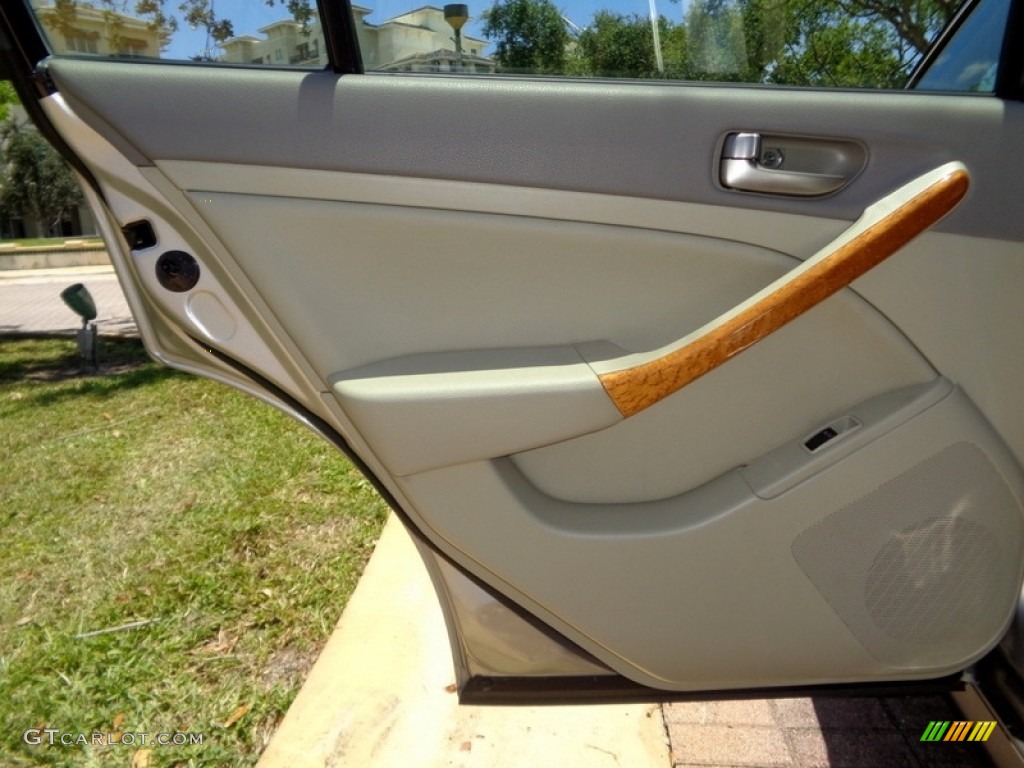 2003 G 35 Sedan - Brilliant Silver Metallic / Willow photo #68