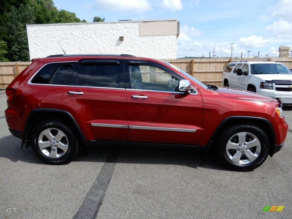 2011 Grand Cherokee Limited 4x4 - Inferno Red Crystal Pearl / Black/Light Frost Beige photo #7