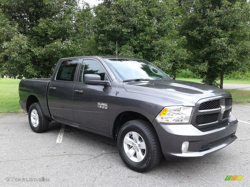 2018 1500 Express Crew Cab 4x4 - Granite Crystal Metallic / Black/Diesel Gray photo #4