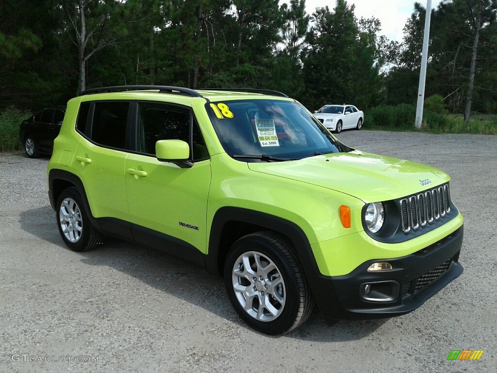 2018 Renegade Latitude - Hypergreen / Black photo #7