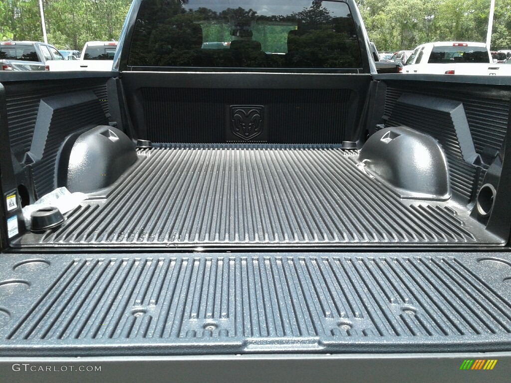 2018 1500 Express Quad Cab 4x4 - Brilliant Black Crystal Pearl / Black/Diesel Gray photo #19