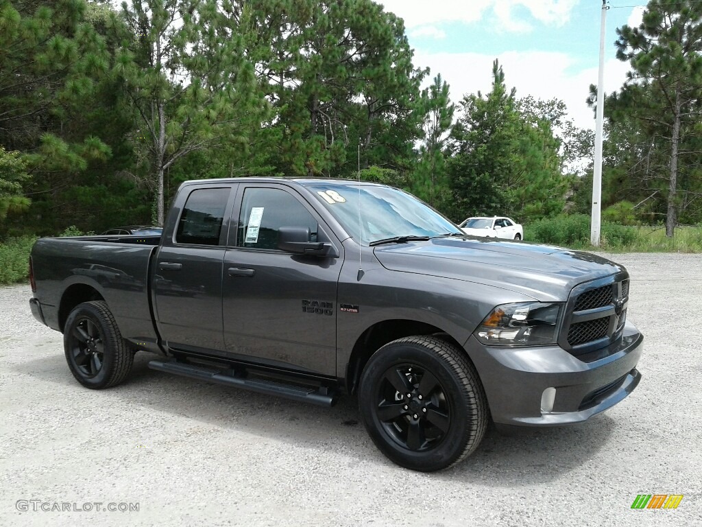 2018 1500 Express Quad Cab - Granite Crystal Metallic / Black/Diesel Gray photo #7