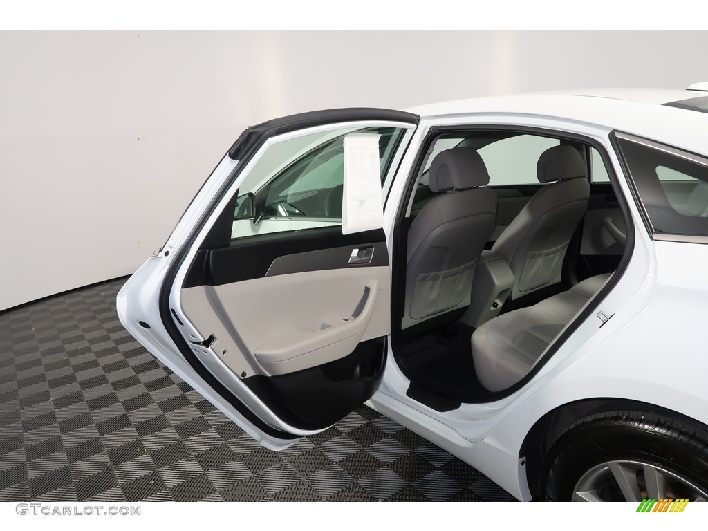 2016 Sonata SE - Quartz White Pearl / Gray photo #26