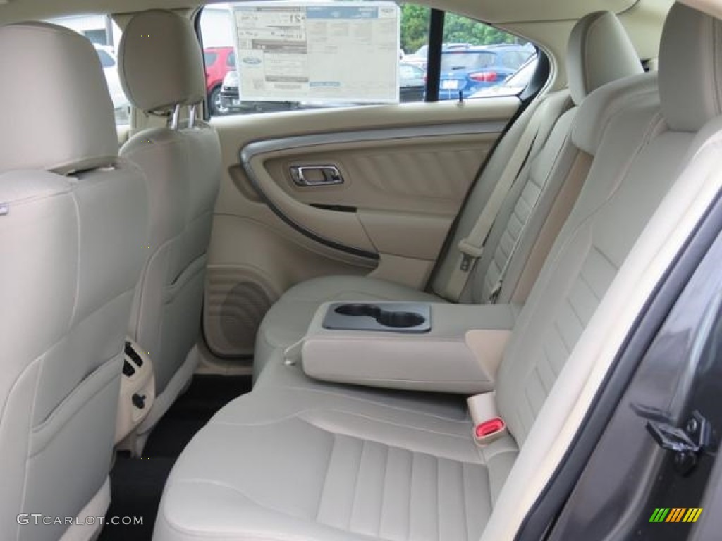 2018 Taurus SE - Magnetic / Dune photo #6