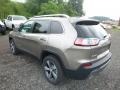 2019 Light Brownstone Pearl Jeep Cherokee Limited 4x4  photo #3