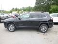 Diamond Black Crystal Pearl - Cherokee Latitude Plus 4x4 Photo No. 2
