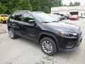 Diamond Black Crystal Pearl - Cherokee Latitude Plus 4x4 Photo No. 7