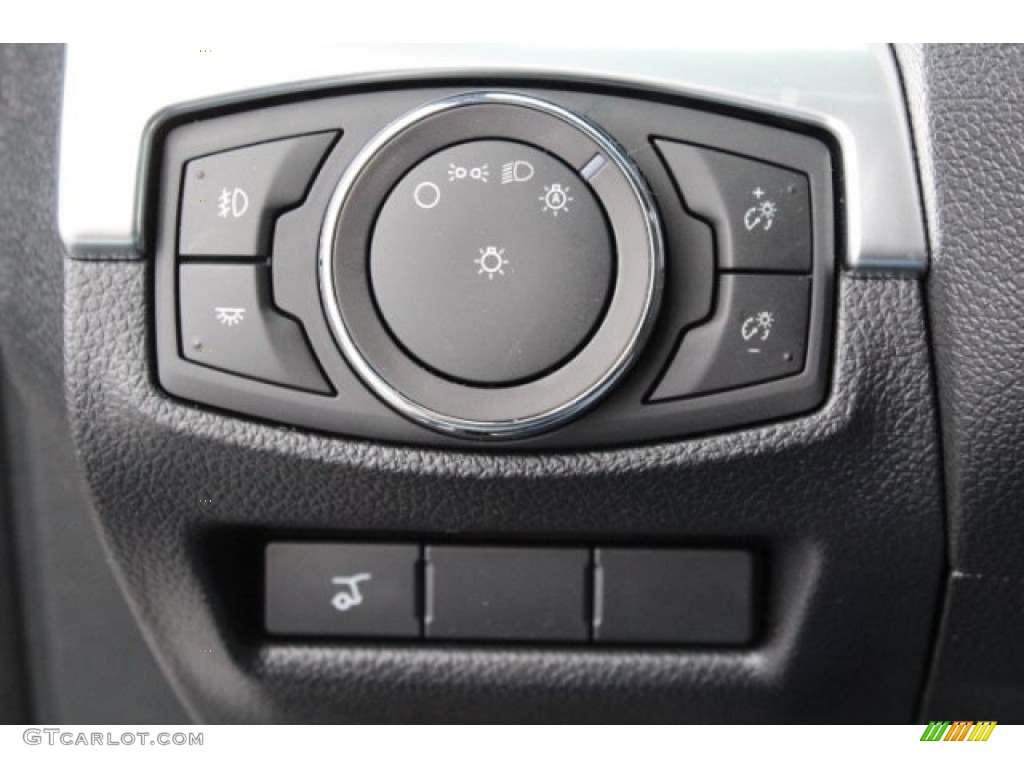 2018 Explorer Limited 4WD - White Platinum / Ebony Black photo #24