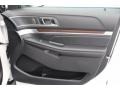 2018 White Platinum Ford Explorer Limited 4WD  photo #33