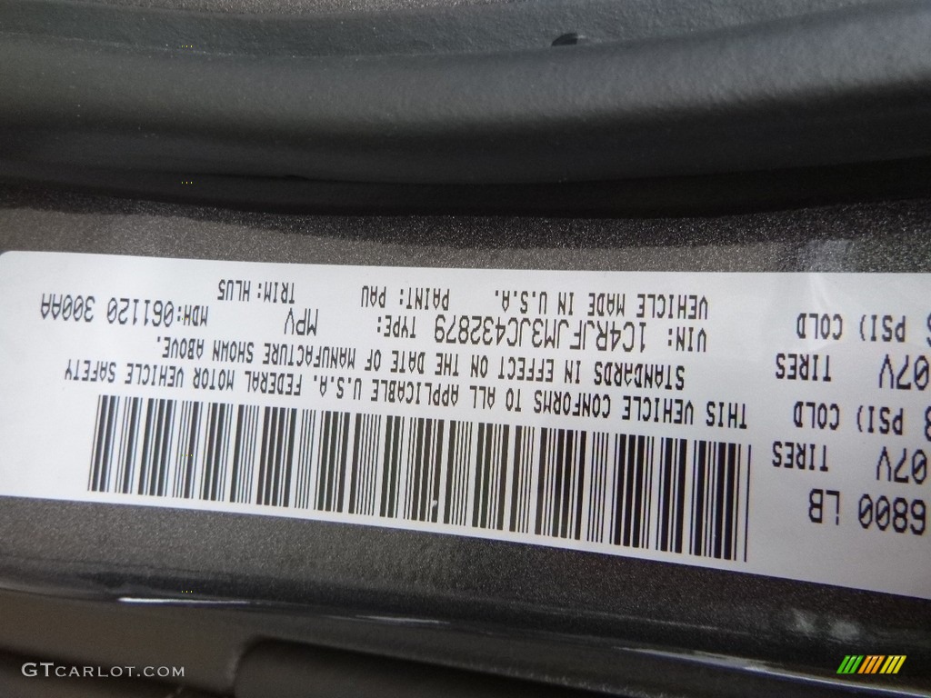 2018 Grand Cherokee Color Code PAU for Granite Crystal Metallic Photo #127976177