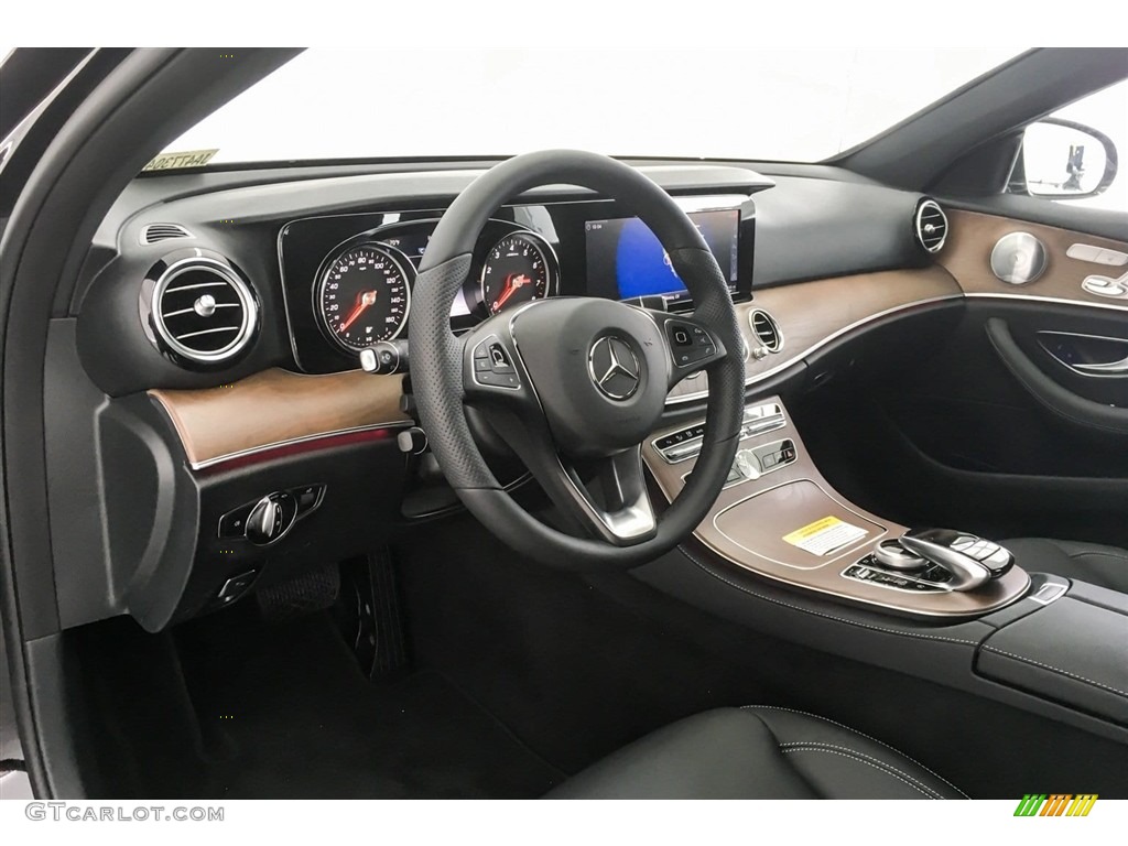 2018 E 300 Sedan - Black / Black photo #5