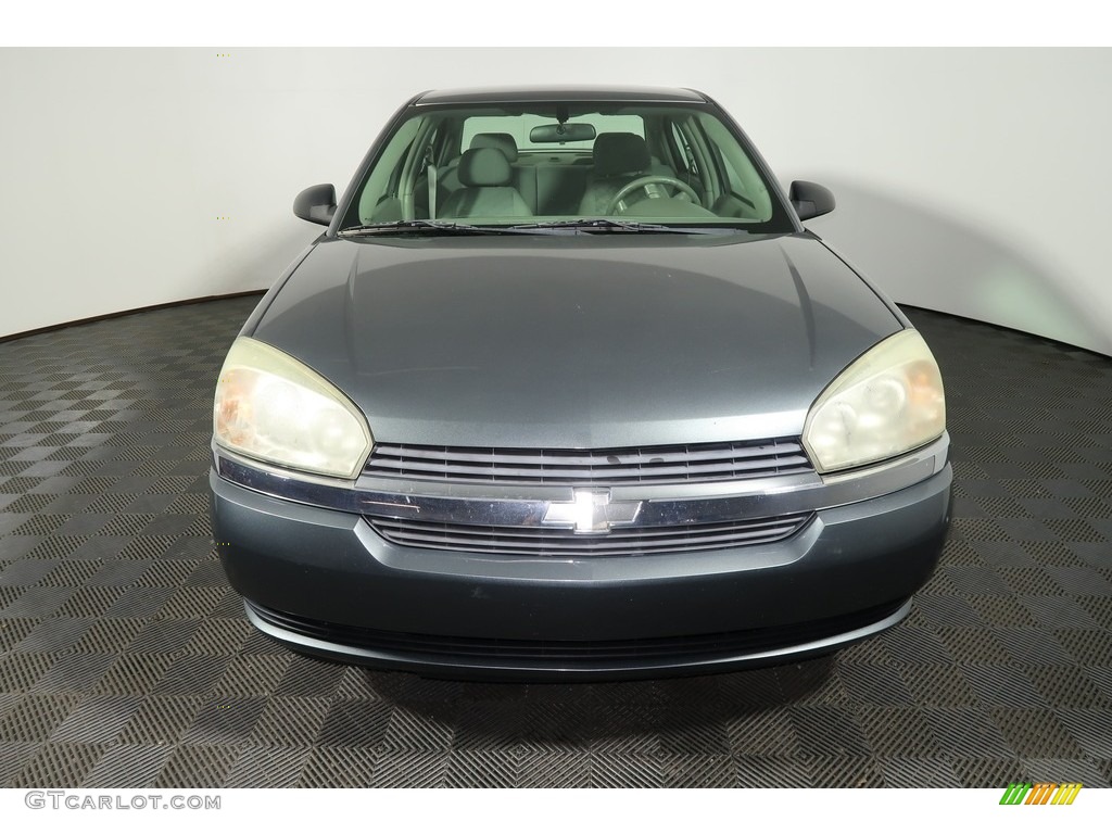 2004 Malibu LS V6 Sedan - Medium Gray Metallic / Gray photo #5