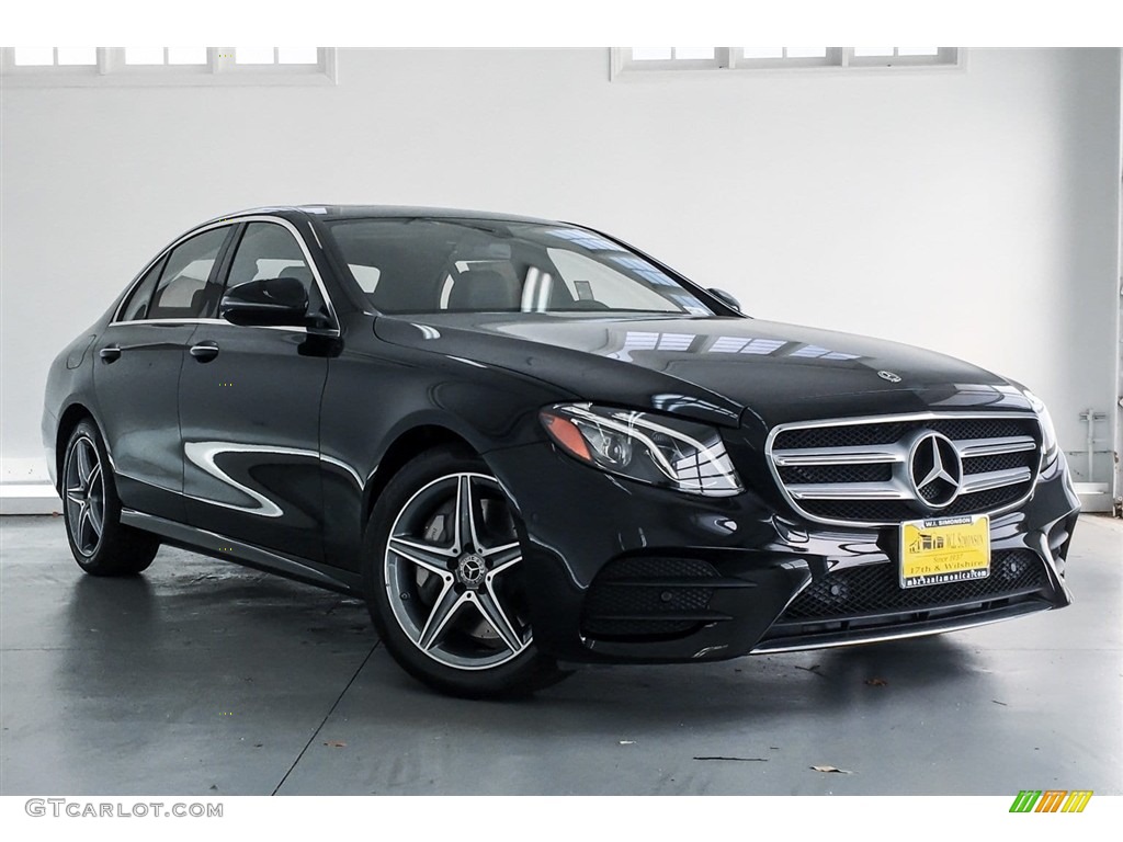 2018 E 300 Sedan - Black / Black photo #12