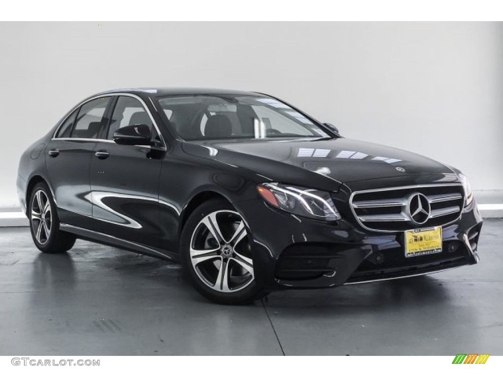 2018 E 300 Sedan - Black / Black photo #12