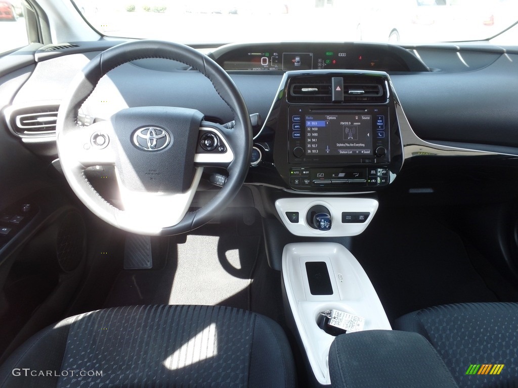 2016 Prius Three - Hypersonic Red / Black photo #15