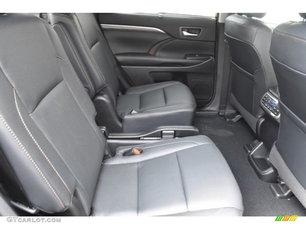 2018 Highlander Limited AWD - Midnight Black Metallic / Black photo #19