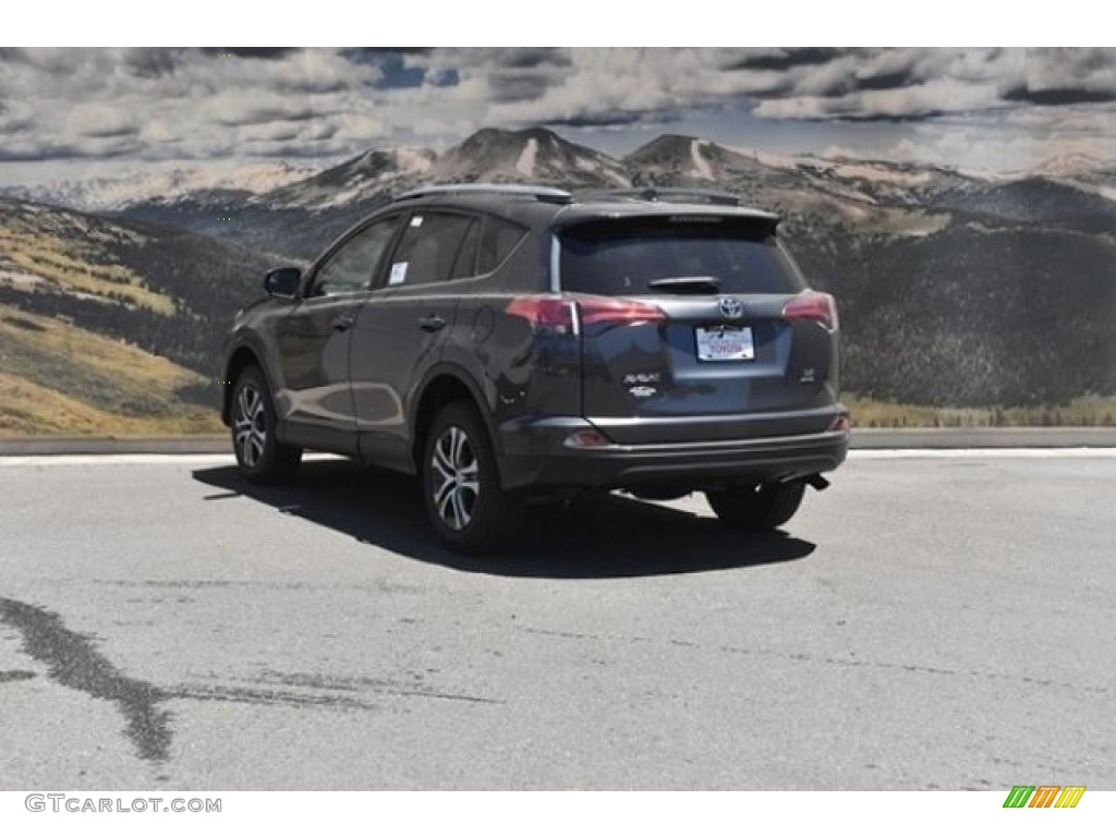 2018 RAV4 LE - Magnetic Gray Metallic / Black photo #3