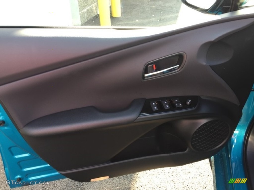 2018 Prius Prime Plus - Blue Magnetism / Black photo #7