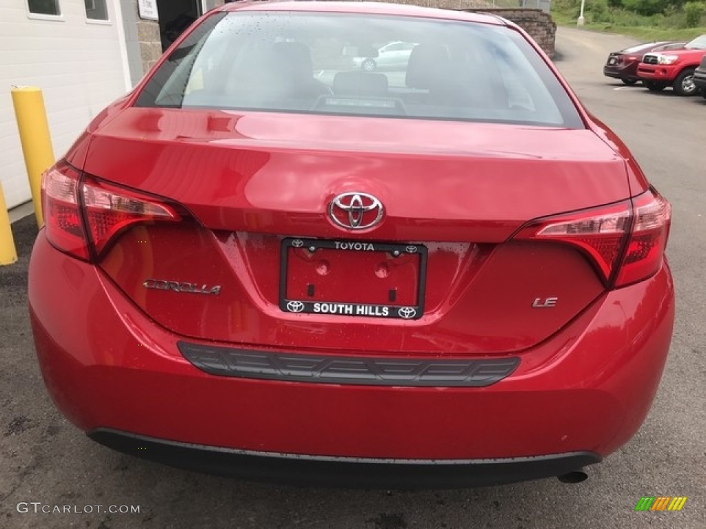 2019 Corolla LE - Barcelona Red Metallic / Black photo #3