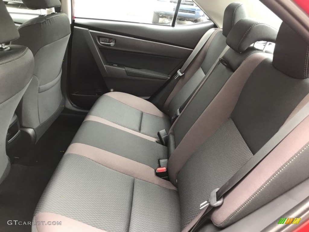 2019 Corolla LE - Barcelona Red Metallic / Black photo #12
