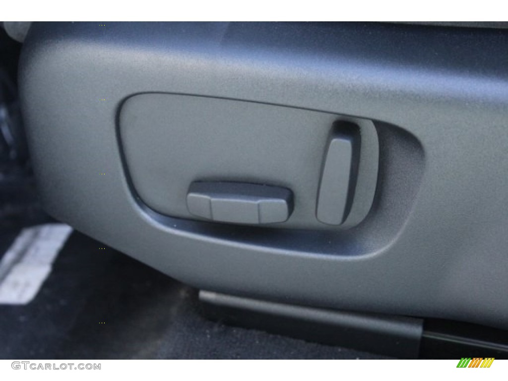 2018 Range Rover Velar S - Fuji White / Ebony photo #15