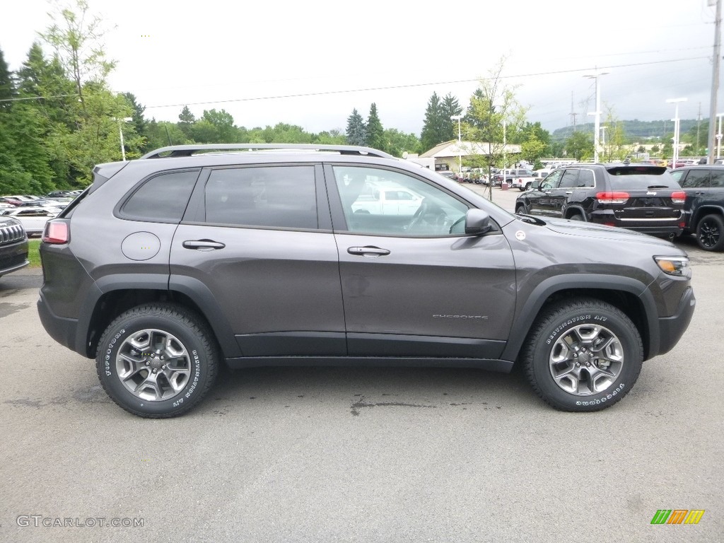 2019 Cherokee Trailhawk 4x4 - Granite Crystal Metallic / Black photo #6