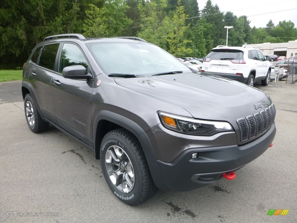 Granite Crystal Metallic 2019 Jeep Cherokee Trailhawk 4x4 Exterior