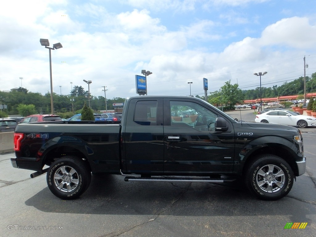 2016 F150 XLT SuperCab 4x4 - Green Gem / Medium Earth Gray photo #9