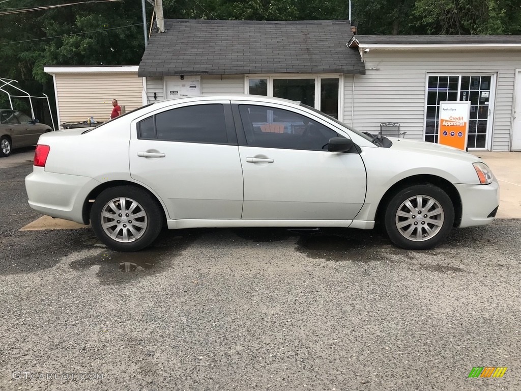 2009 Galant ES - Dover White Pearl / Beige photo #9