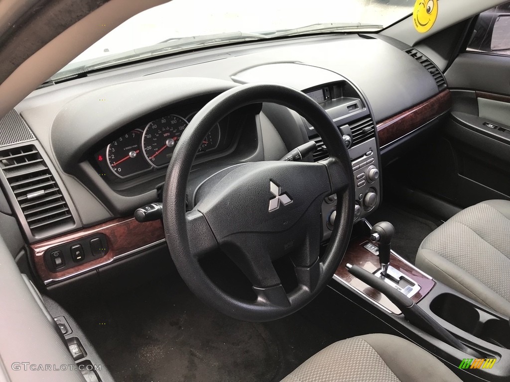2009 Galant ES - Dover White Pearl / Beige photo #12