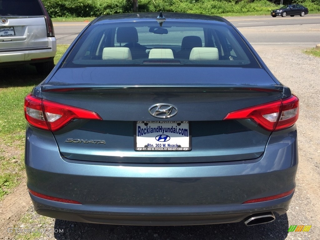 2016 Sonata SE - Nouveau Blue / Beige photo #5
