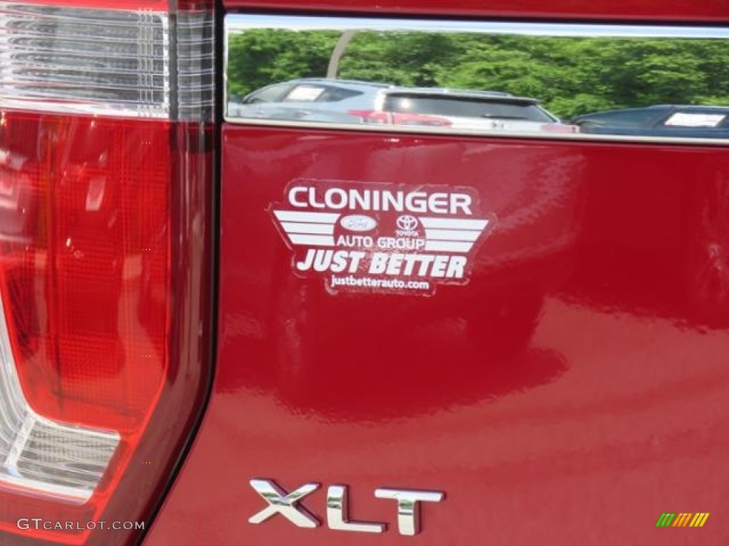 2018 Explorer XLT - Ruby Red / Ebony Black photo #5