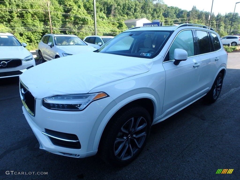 Ice White 2019 Volvo XC90 T5 AWD Momentum Exterior Photo #128005963