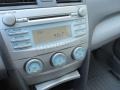 Super White - Camry SE Photo No. 15