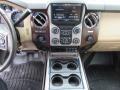 Shadow Black - F350 Super Duty Lariat Crew Cab 4x4 Photo No. 32