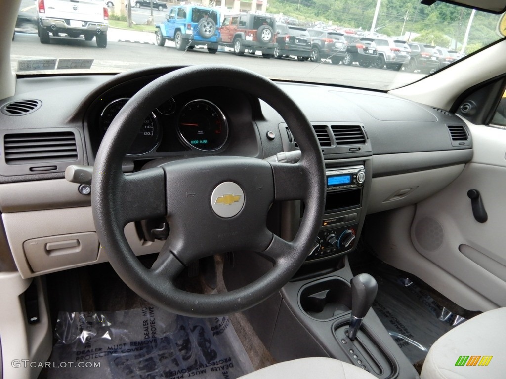 2006 Cobalt LS Coupe - Rally Yellow / Gray photo #12