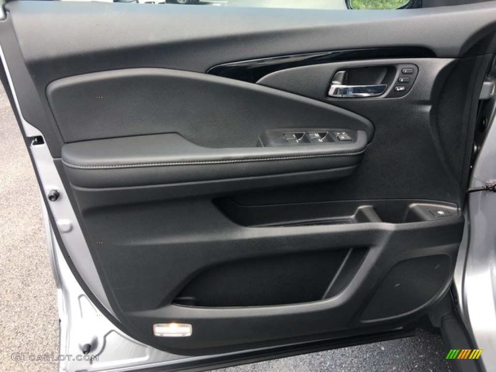 2019 Honda Ridgeline RTL-E AWD Black Door Panel Photo #128016307