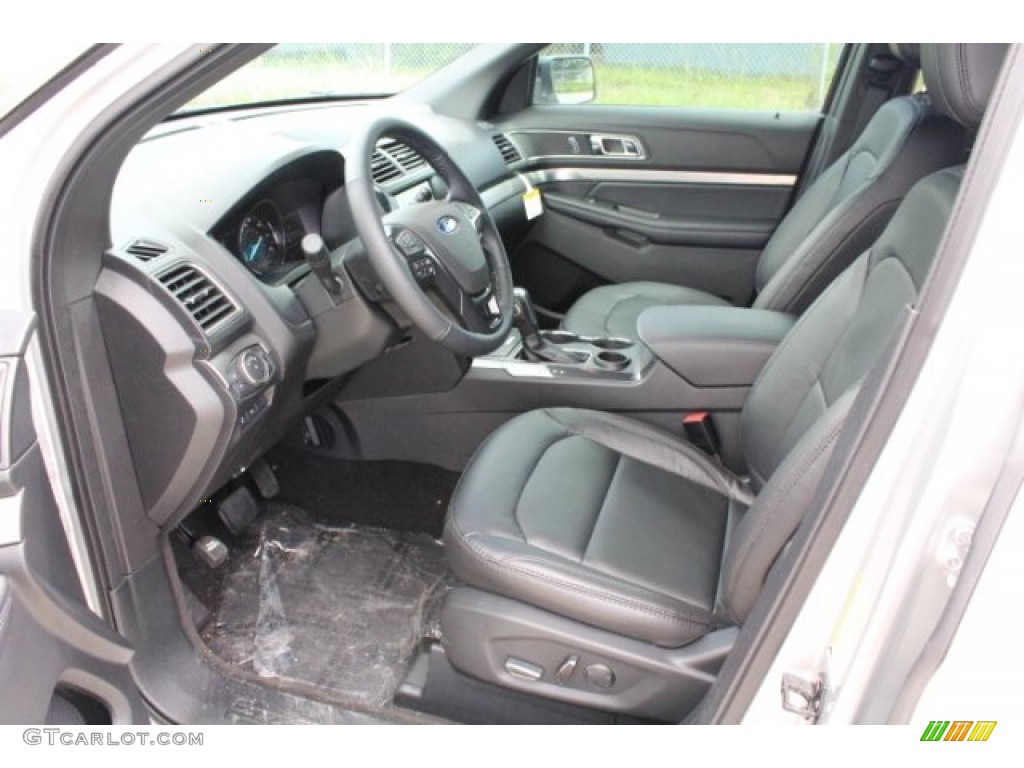 2018 Explorer XLT - Ingot Silver / Ebony Black photo #14
