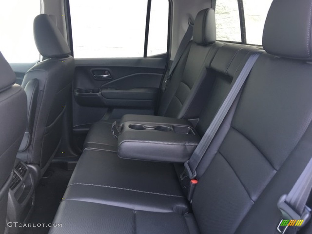 2019 Honda Ridgeline RTL-E AWD Rear Seat Photo #128016556