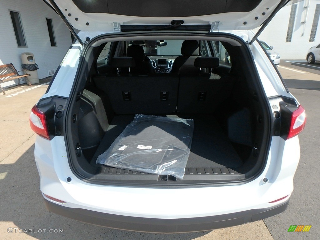 2019 Equinox LS - Summit White / Medium Ash Gray photo #5