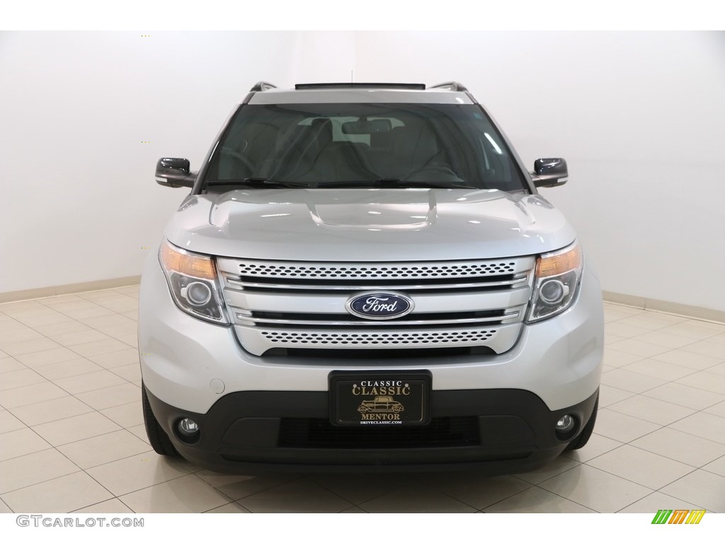 2015 Explorer XLT 4WD - Ingot Silver / Charcoal Black photo #2