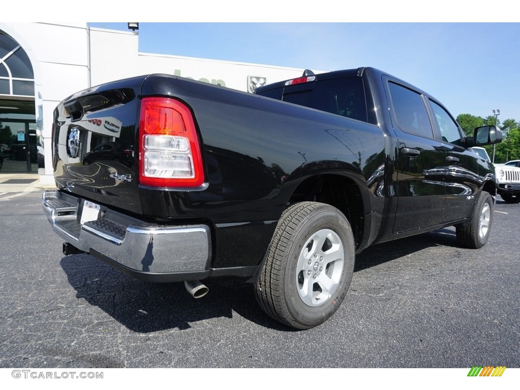 2019 1500 Tradesman Crew Cab 4x4 - Diamond Black Crystal Pearl / Black photo #12